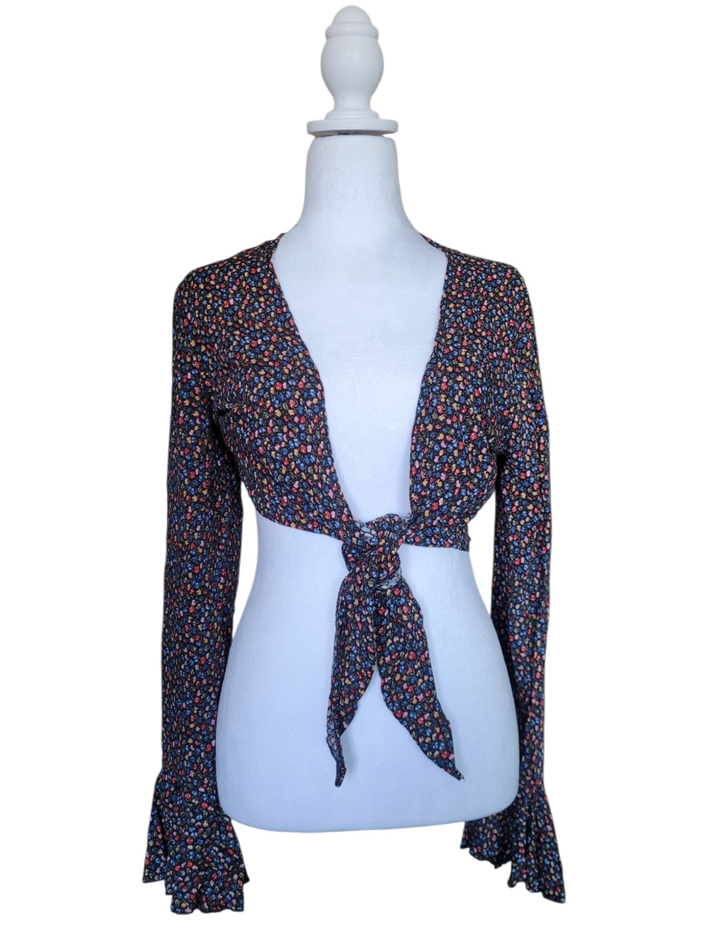 Vintage 90s le chateau Ditsy Floral tie front Crop top bell sleeves Grunge M